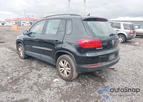 2016 Volkswagen Tiguan S из США, поврежденный, VIN WVGAV7AXXGW600795